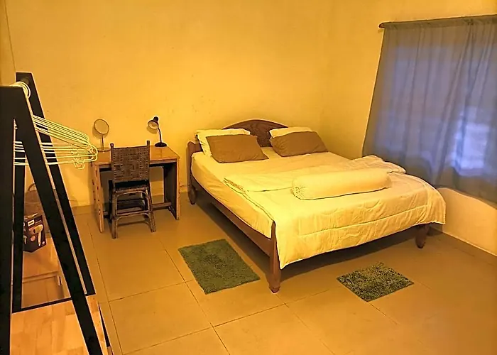 Hotel Mr Bean's Place *